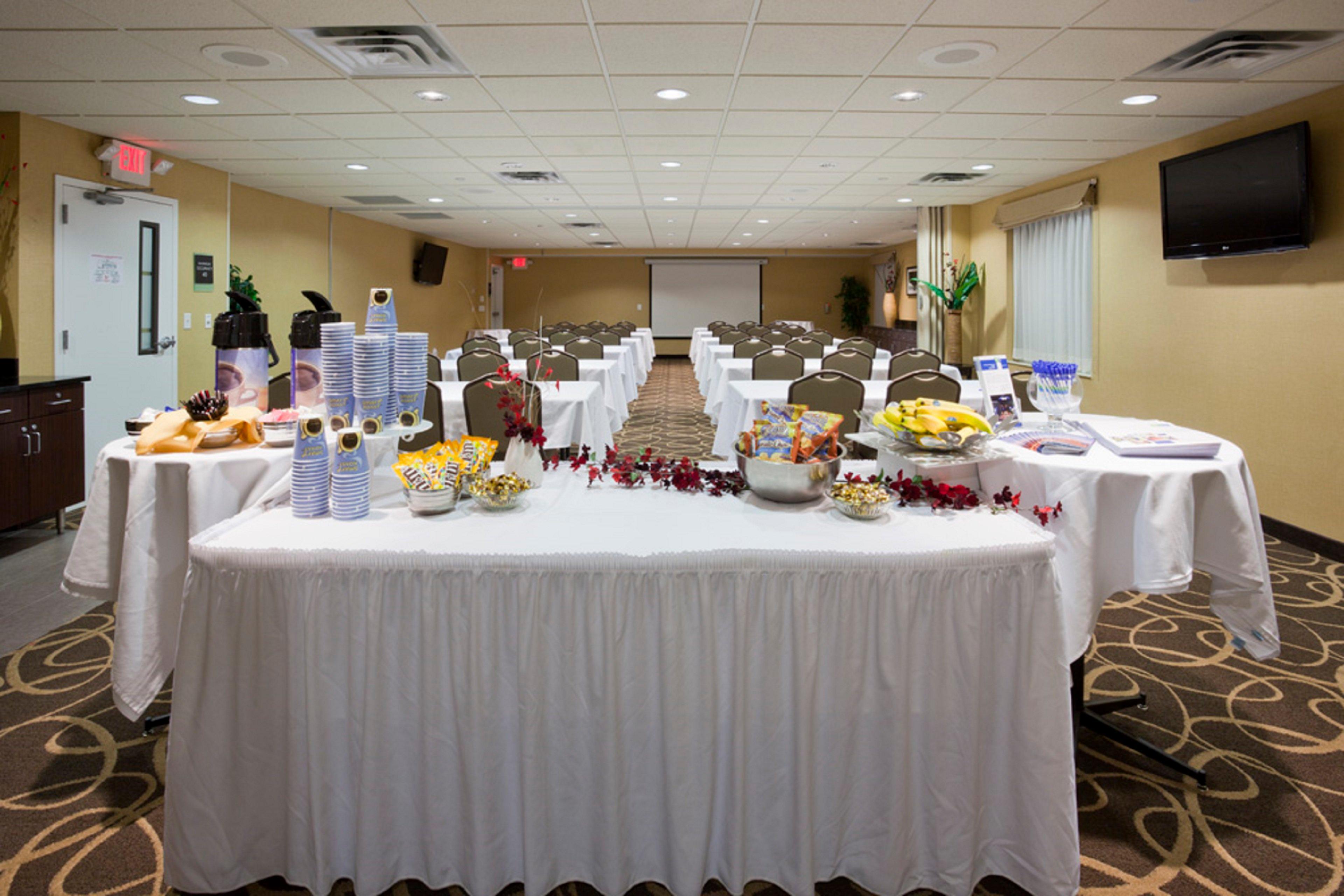 Holiday Inn Express Hotel & Suites Rogers By Ihg Esterno foto