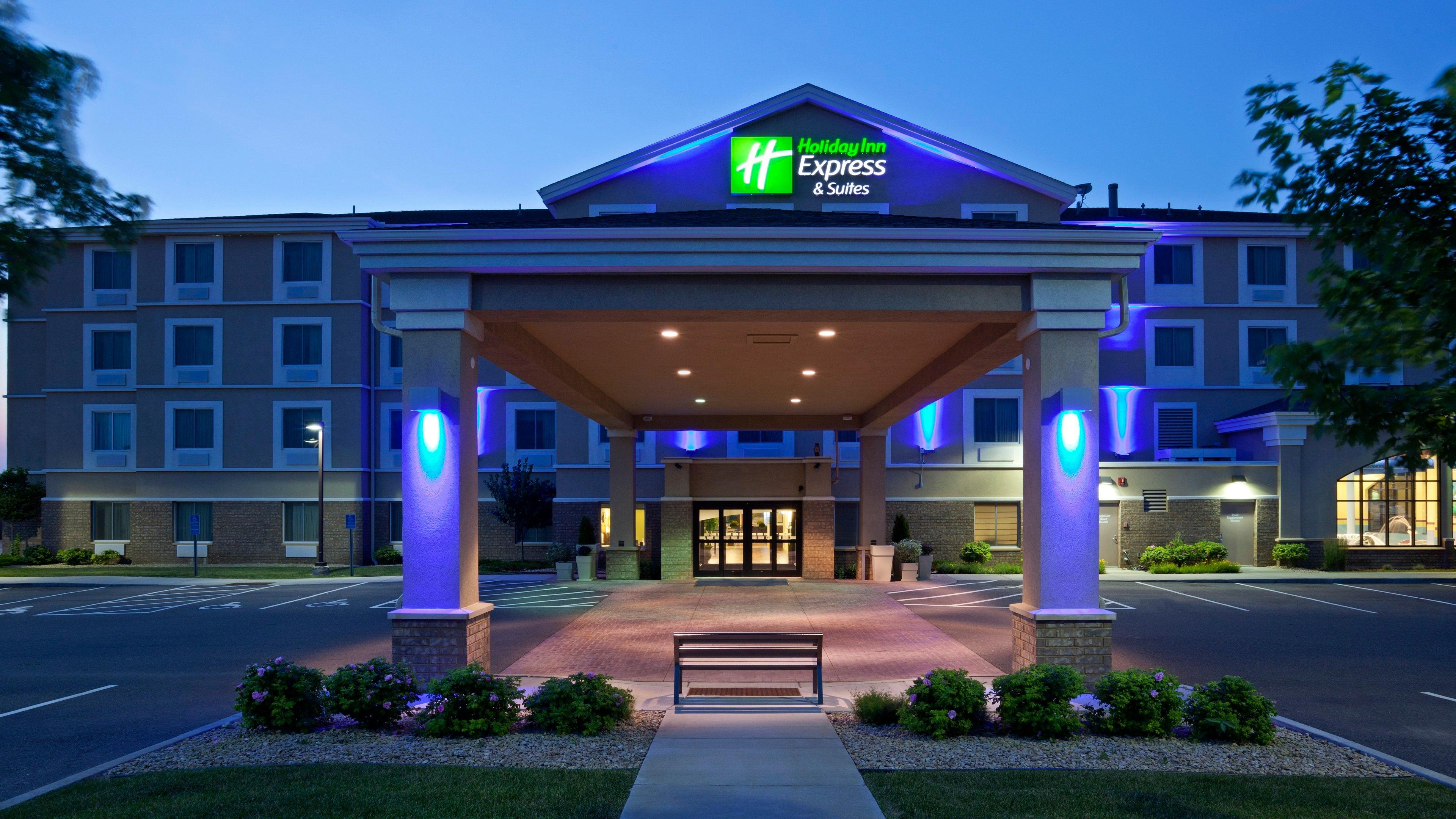 Holiday Inn Express Hotel & Suites Rogers By Ihg Esterno foto