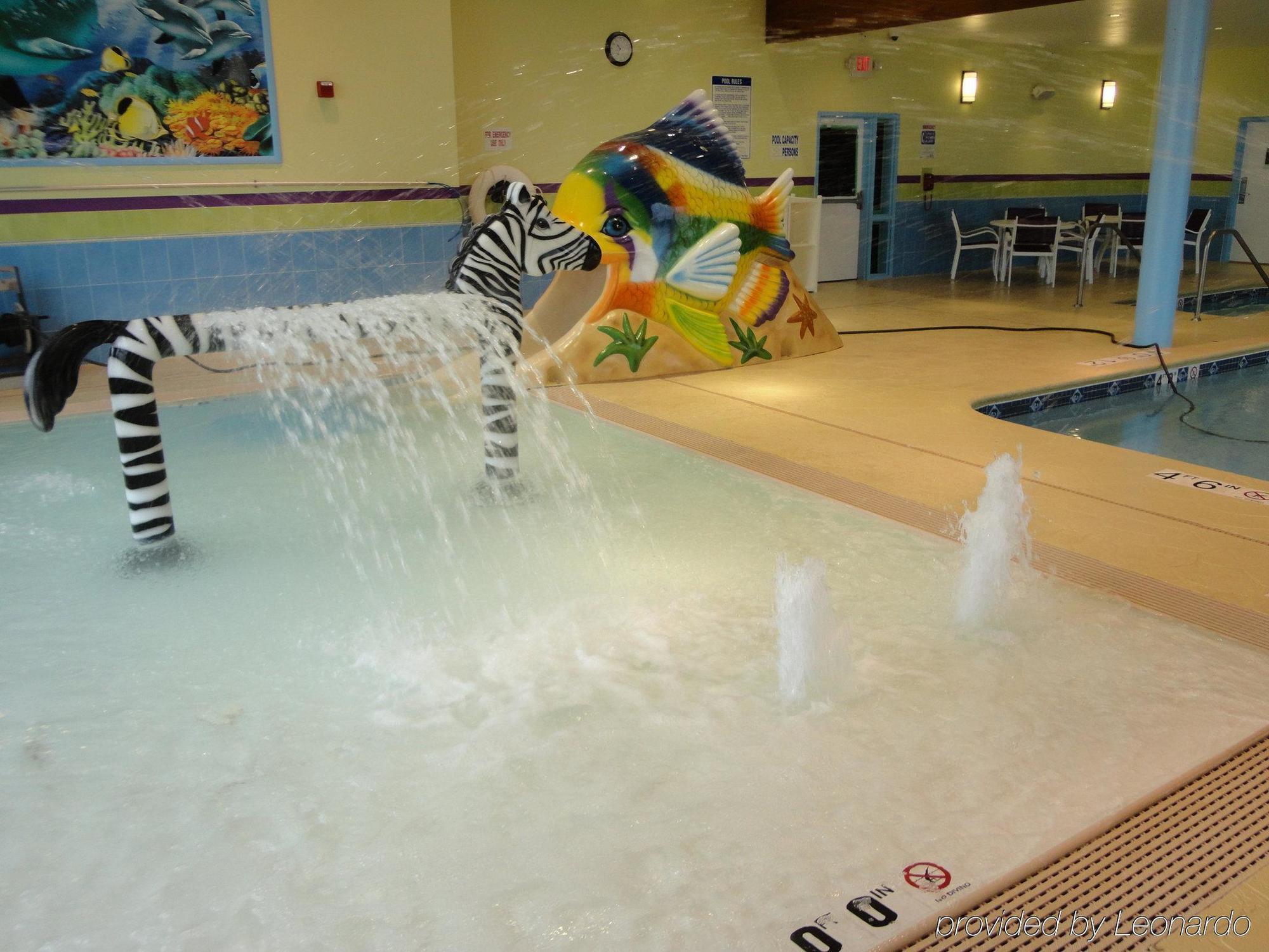 Holiday Inn Express Hotel & Suites Rogers By Ihg Esterno foto